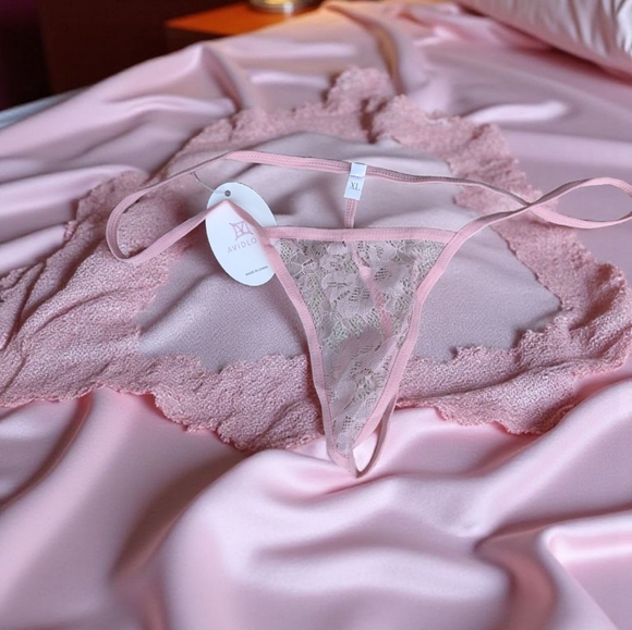 Avidlove Pink Lace Thong Panty Size XL (New) - Picture 1 of 4